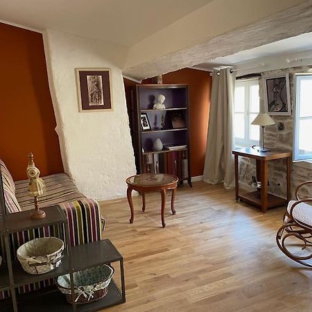 La Maison De Lea, Chambres D'Hotes De 14 Couchages 图尔尼 外观 照片