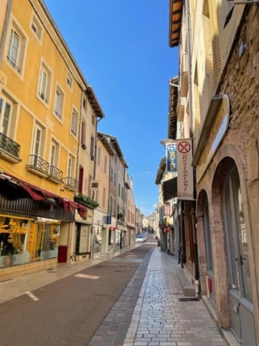 La Maison De Lea, Chambres D'Hotes De 14 Couchages 图尔尼 外观 照片